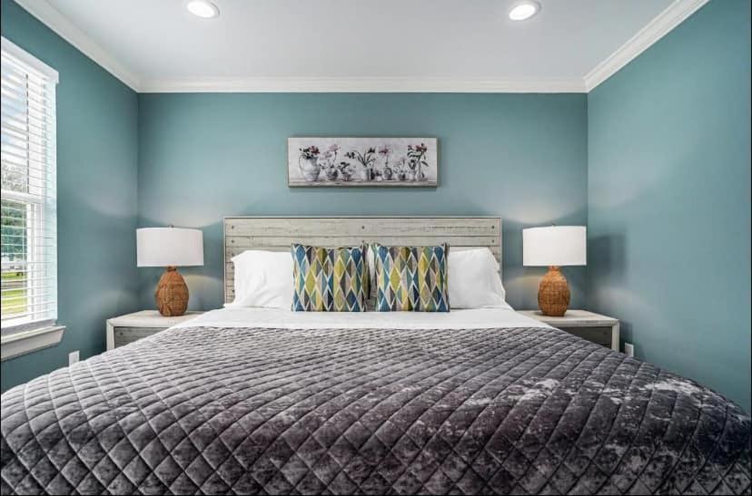 Island Dreams Oasis Retreat